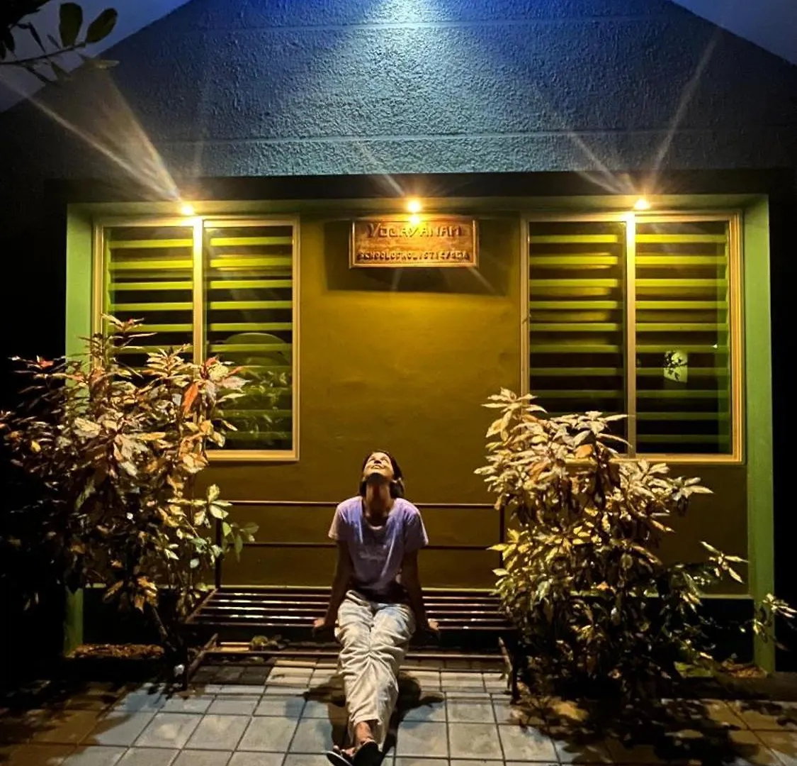 Catsclaw Inn Thalayolaparambu Indie